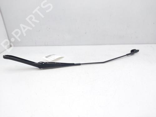 Front windshield wiper arm FORD FIESTA VI (CB1, CCN) 1.25 | BP13820665C143 