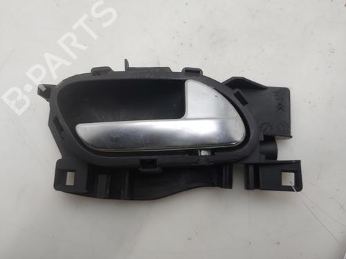 Højre fortil invendig håndtag Højre fortil invendig håndtag CITROËN DS3 (SA_) 1.6 VTi 120 (120 hp) 37401997 37401997