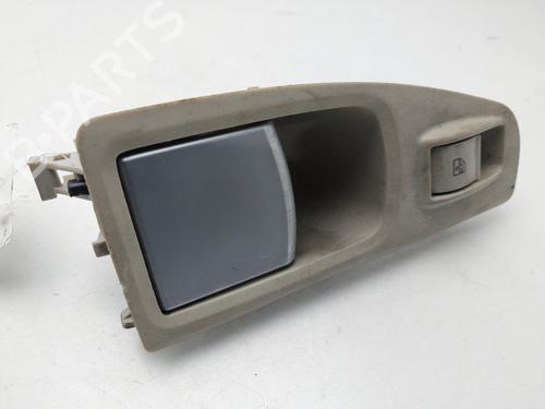 Used Rear left interior door handle Rear left interior door handle 37509367 37509367