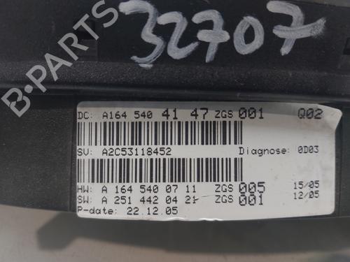 Instrument cluster MERCEDES-BENZ M-CLASS (W164) ML 280 CDI 4-matic (164.120) | BP16715205C47 