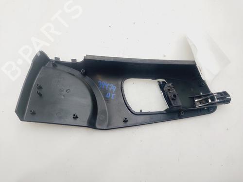 Front left interior door handle SKODA OCTAVIA I Combi (1U5) 1.9 TDI | BP30486993I13
