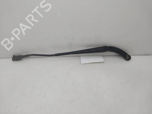 Used Front windshield wiper arm Front windshield wiper arm 39595843 39595843
