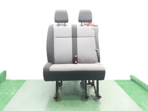 Right front seat PEUGEOT EXPERT Van (V_) 2.0 BlueHDi 120 | BP20698317C16