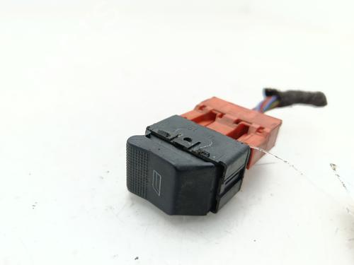 Used Right front window switch Right front window switch SEAT CORDOBA (6K1, 6K2) [1993-2002] 33842429 33842429
