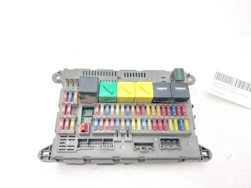 Used Fuse box Fuse box LAND ROVER FREELANDER I (L314) 2.0 Td4 4x4 (112 hp) 33605205 33605205