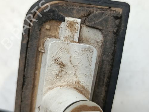 Licence plate light CITROËN BERLINGO MULTISPACE (B9) 1.6 HDi 110 | BP31840055I40