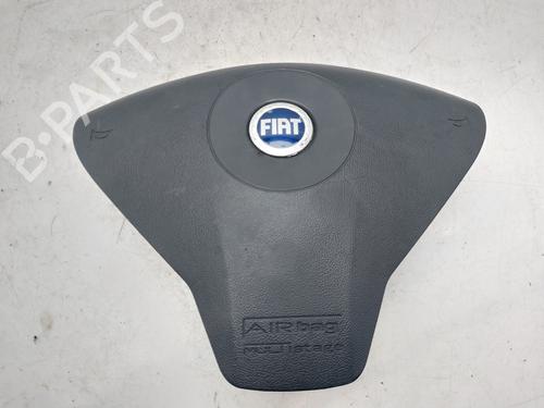 Airbag chauffør FIAT STILO (192_) 1.4 16V (192AXH1B, 192BXH1B) (95 hp) 12418507