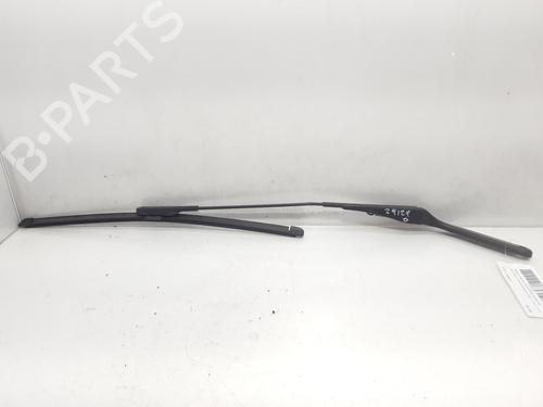 Used Front windshield wiper arm BMW 1 (E87) 120 d (177 hp) 10972098