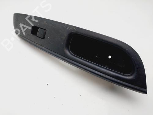 Used Right front window switch NISSAN NOTE (E12) 1.2 (80 hp) 23551959