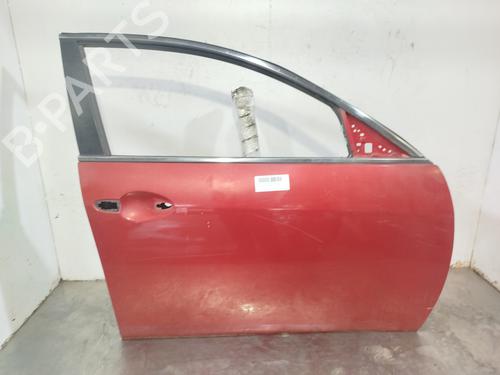 Used Right front door Right front door 36677302 36677302