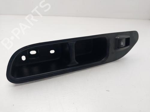 Used Right front window switch Right front window switch 36569175 36569175