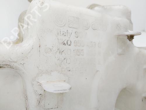 Windscreen washer tank VW GOLF PLUS V (5M1, 521) 1.9 TDI | BP29810610C113
