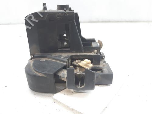 Fechadura frente direita RENAULT MEGANE I Coach (DA0/1_) 1.6 16V (DA0B, DA04, DA11) (107 hp) 10091169