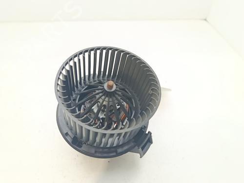 Used Heater blower motor Heater blower motor CITROËN DS3 (SA_) 1.6 THP 155 (156 hp) 35769446 35769446