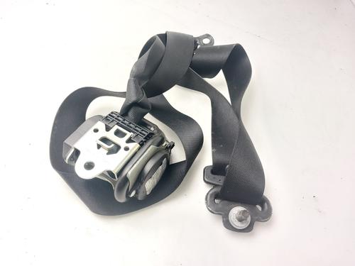 rear-right-seatbelt-mercedes-benz-b-class-sports-tourer-w245-2005-2006-2007-2008-2009-2010-2011-32470169 main image