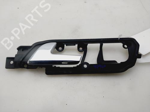 Maneta interior delantera izquierda VW POLO IV (9N_, 9A_) 1.4 16V (75 hp) 32219479