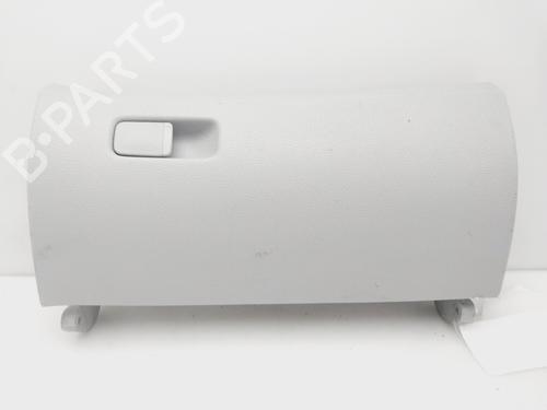 Vano posta oggetti SKODA FABIA I (6Y2) 1.4 (60 hp) 32311861