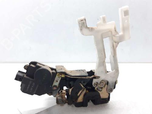Rear right lock HYUNDAI SANTA FÉ I (SM) 2.0 CRDi 4x4 | BP6528321C99 