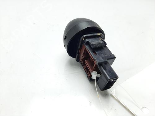 Switch TOYOTA RAV 4 III (_A3_) 2.2 D 4WD (ALA30_, ALA30R) | BP12545489I30 