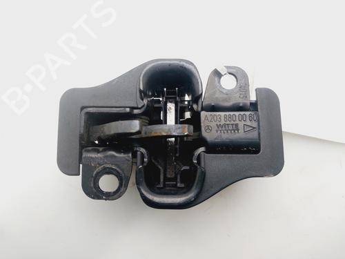 Used Hood lock MERCEDES-BENZ CLK (C209) CLK 270 CDI (209.316) (170 hp) 32014379