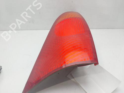 Used Right taillight FORD FOCUS I (DAW, DBW) 1.6 16V (100 hp) 13952067