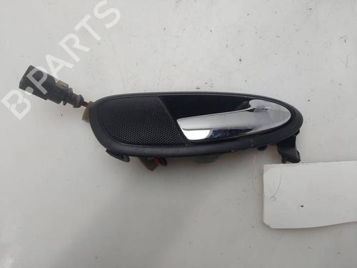 Used Front right interior door handle Front right interior door handle 39525417 39525417