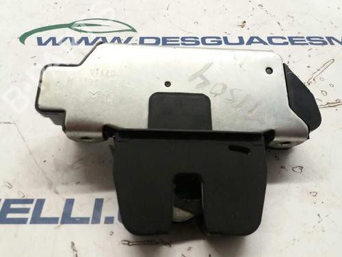 Used Tailgate lock PEUGEOT 3008 I MPV (0U_) 1.6 HDi (112 hp) 2889087