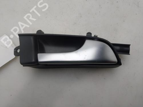 Puxador interior frente direito Puxador interior frente direito 38294054 38294054