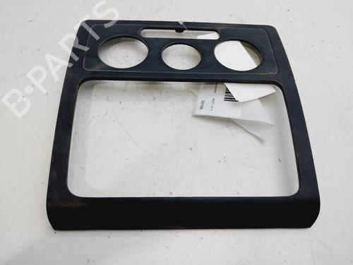 Middenconsole VW CADDY III Box Body/MPV (2KA, 2KH, 2CA, 2CH) [2004-2016]  32032353