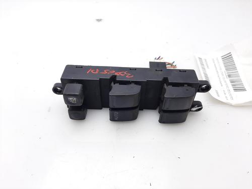 Used Left front window switch NISSAN PRIMERA Hatchback (P12) 1.9 dCi (120 hp) 16528548