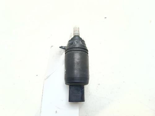 washer-pump-bmw-1-e87-2003-2004-2005-2006-2007-2008-2009-2010-2011-2012-2013-36219444 main image