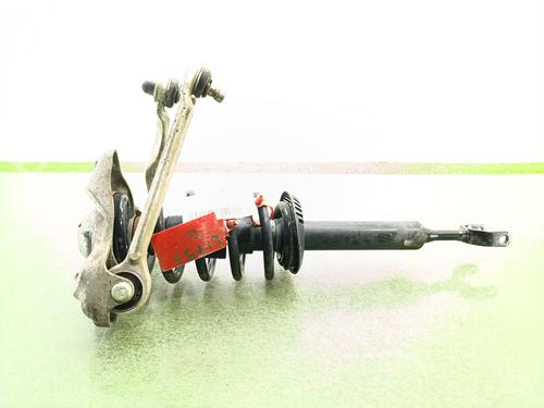 Used Right front shock absorber Right front shock absorber AUDI A6 C5 (4B2, 4B4) 2.4 (165 hp) 34702357 34702357