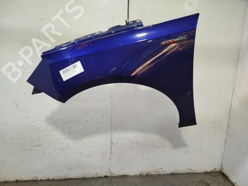 Used Left front fenders Left front fenders 37153280 37153280