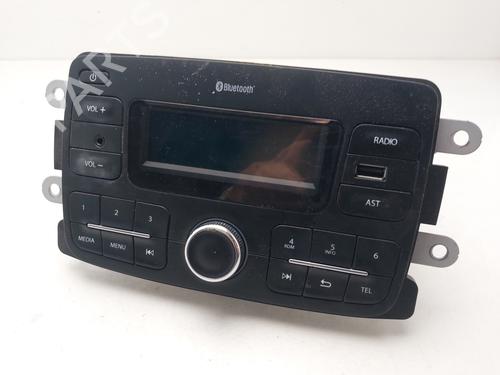 Used Radio Radio 37757214 37757214