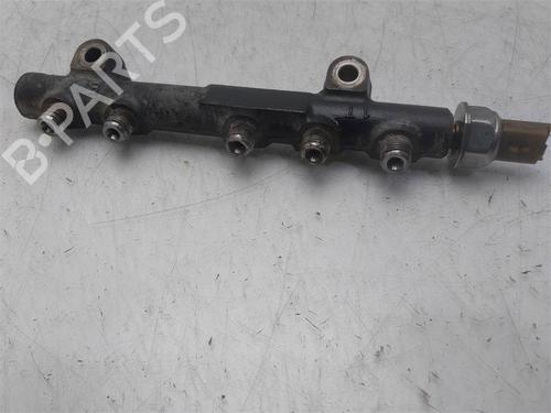 Used Injection rail Injection rail 38324794 38324794