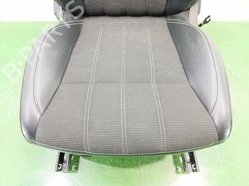 Sæde venstre fortil RENAULT AUSTRAL  | BP31571565C15 