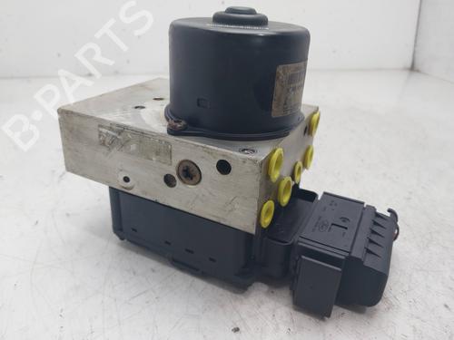 Used ABS pump FORD FOCUS I (DAW, DBW) [1998-2009]  30114200