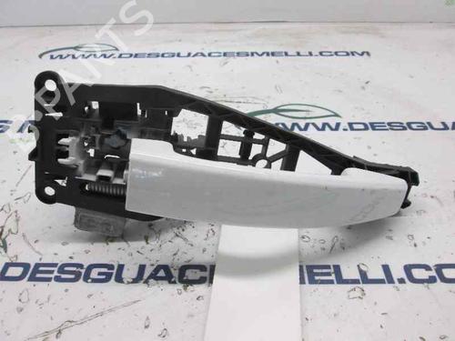 Used Front right exterior door handle OPEL CORSA D (S07) 1.3 CDTI (L08, L68) (75 hp) 2872559
