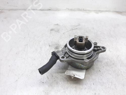 Used Vacuum pump BMW 3 (E90) 320 d (163 hp) 11420172