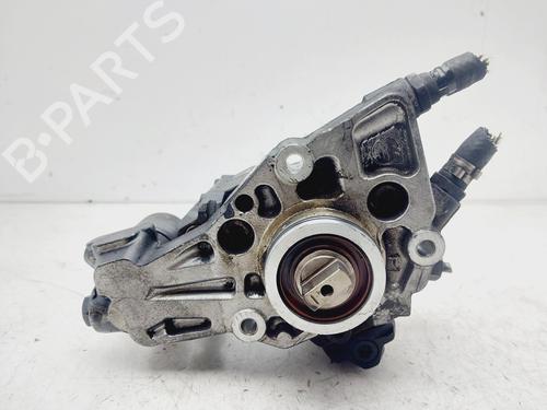 Used Injection pump MERCEDES-BENZ C-CLASS (W204) [2007-2015]  28372746