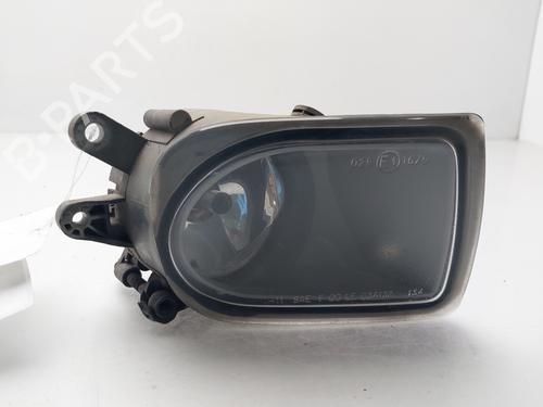 right-front-fog-light-volvo-v50-545-2003-2004-2005-2006-2007-2008-2009-2010-2011-2012-34164156 main image