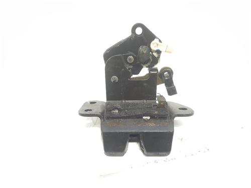 tailgate-lock-hyundai-tucson-jm-20-812302e010-2004-2005-2006-2007-2008-2009-2010-2011-2012-2013-2014-2015-2016-2017-2018-2019-10756585 main image