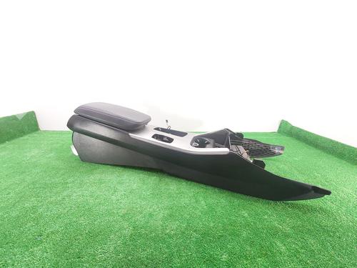 Used Armrest / Center console BMW X3 (F25) xDrive 20 d (184 hp) 16995628