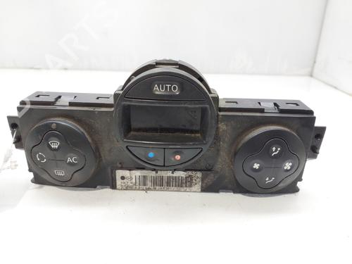 Used Climate control RENAULT MEGANE II (BM0/1_, CM0/1_) 1.9 dCi (131 hp) 11184055