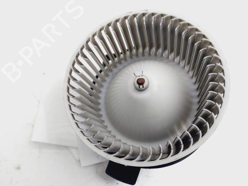 Heater blower motor MAZDA 6 Station Wagon (GY) 2.0 DI (GY19) | BP18694156M62 