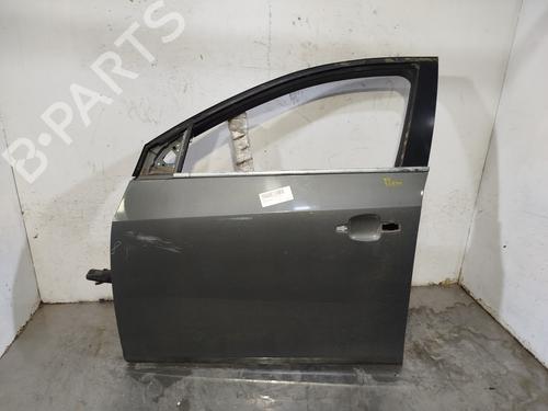 Used Left front door Left front door 38224643 38224643