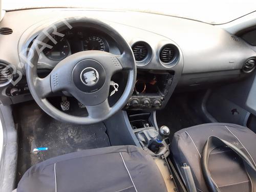 Mass air flow sensor SEAT IBIZA III (6L1)  | BP18032732M95 
