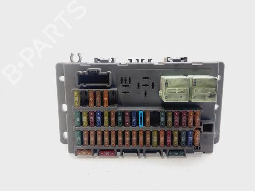 Used Fuse box MINI MINI (R50, R53) Cooper (116 hp) 21132564