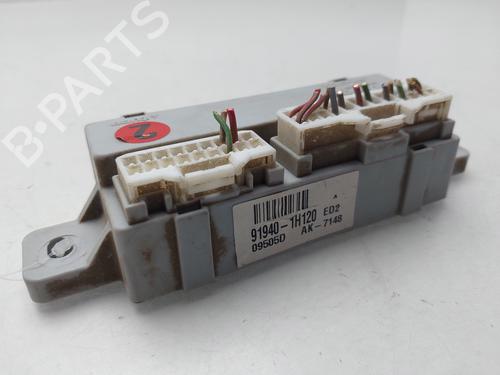 Used Fuse box Fuse box 37151309 37151309
