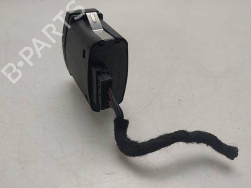 Warning switch BMW X3 (E83) 2.0 d | BP40218791I22 - Image 2